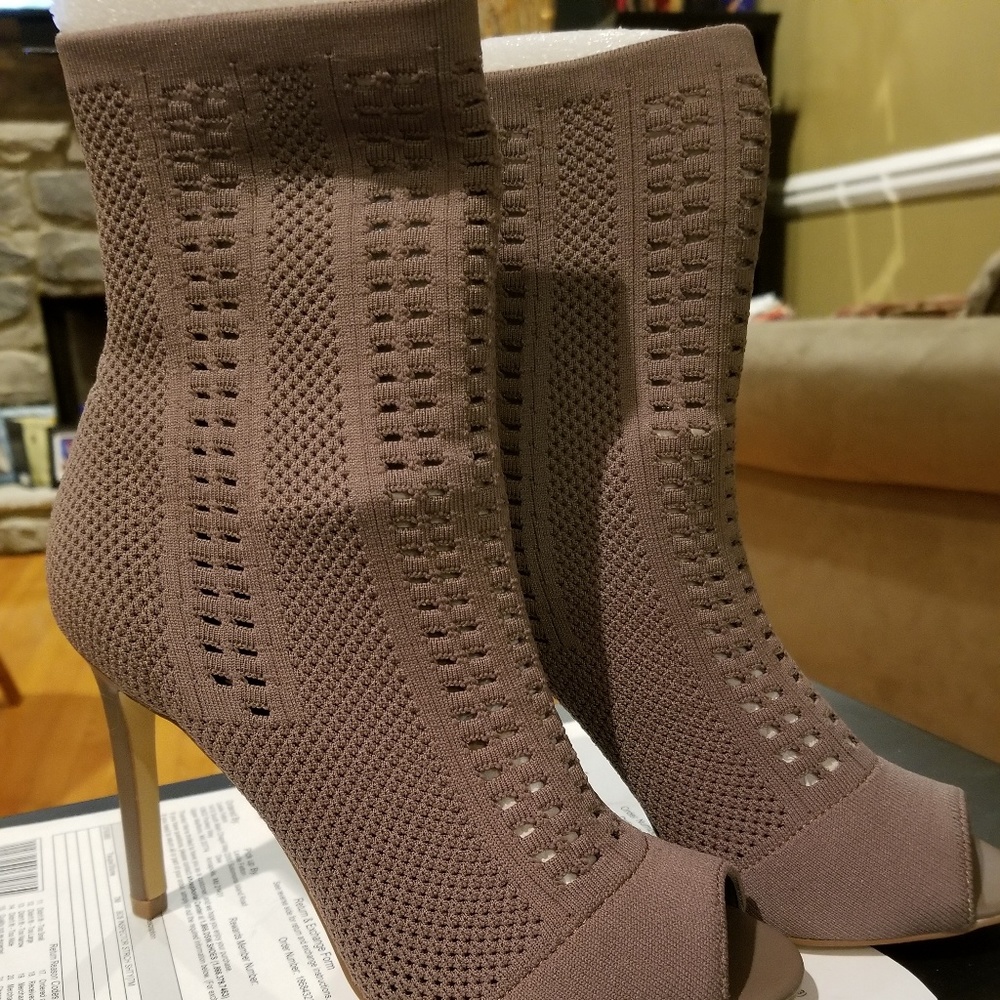 Women's boots